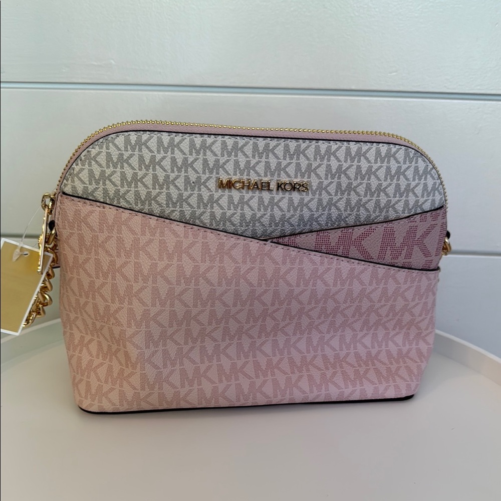 NWT Michael Kors Powder Blush Medium Dome  Crossbody Bag